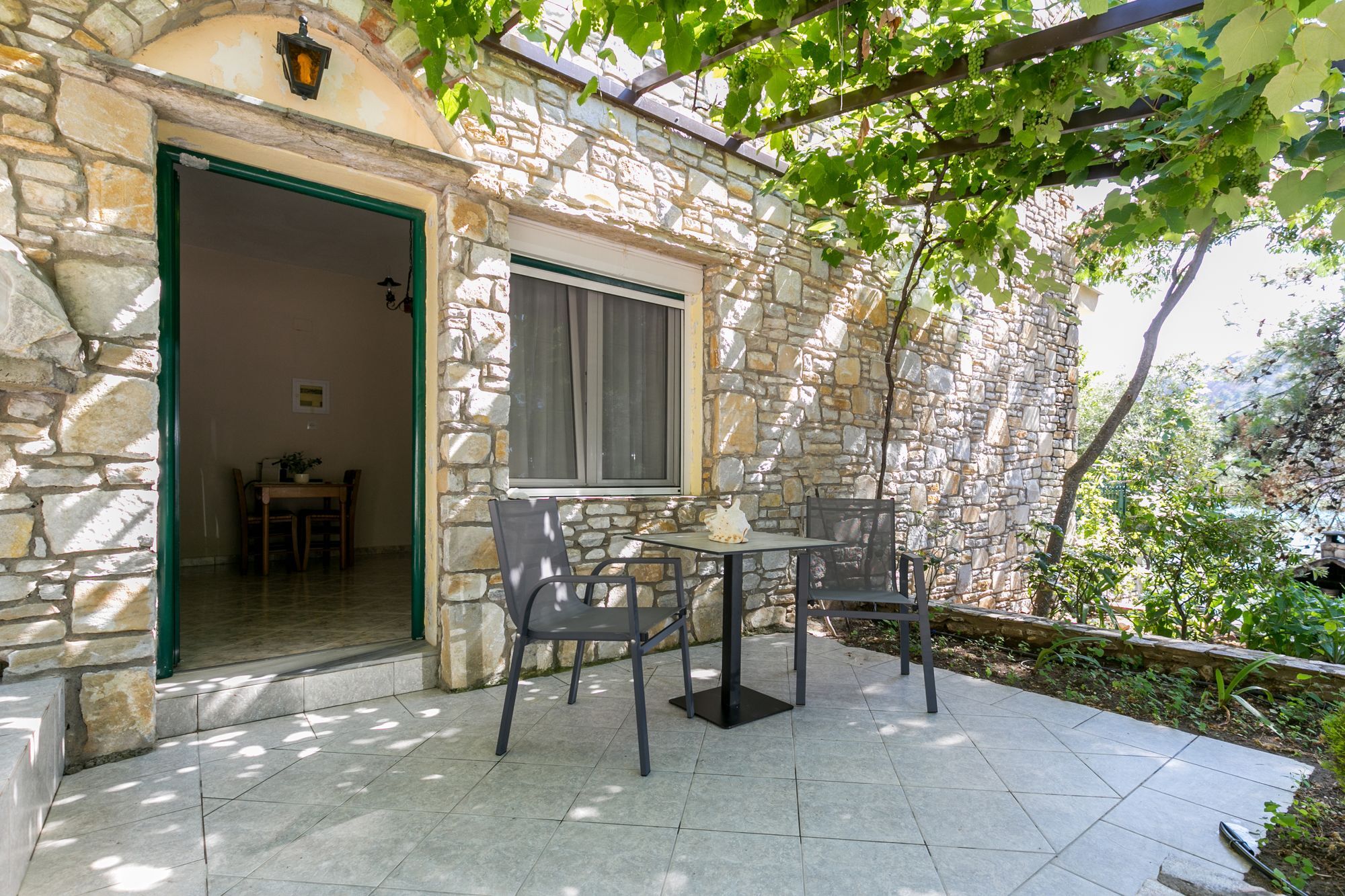 Petra Mare Daire Thimonia Dış mekan fotoğraf